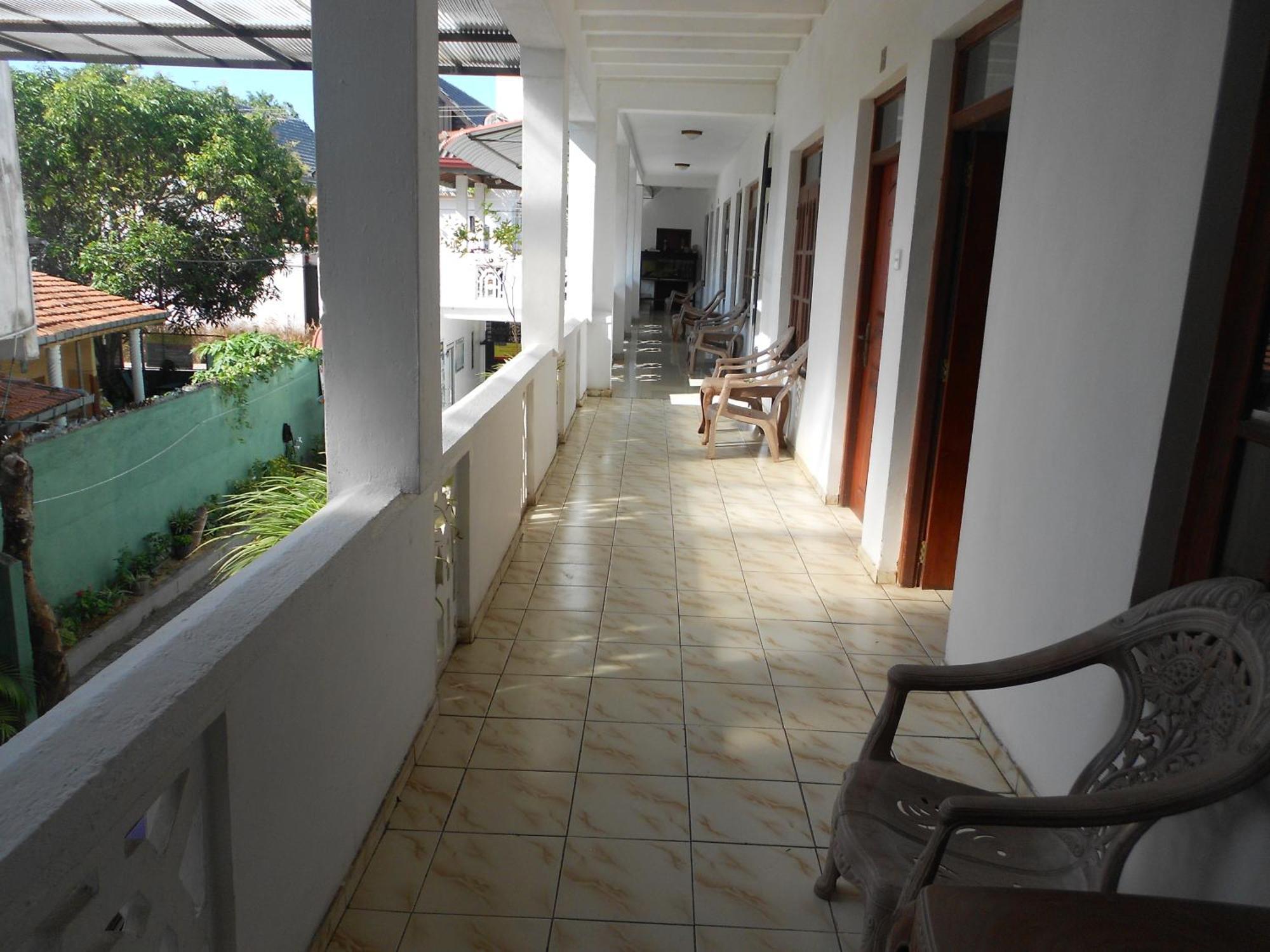 Shanith Guesthouse Negombo Exterior photo