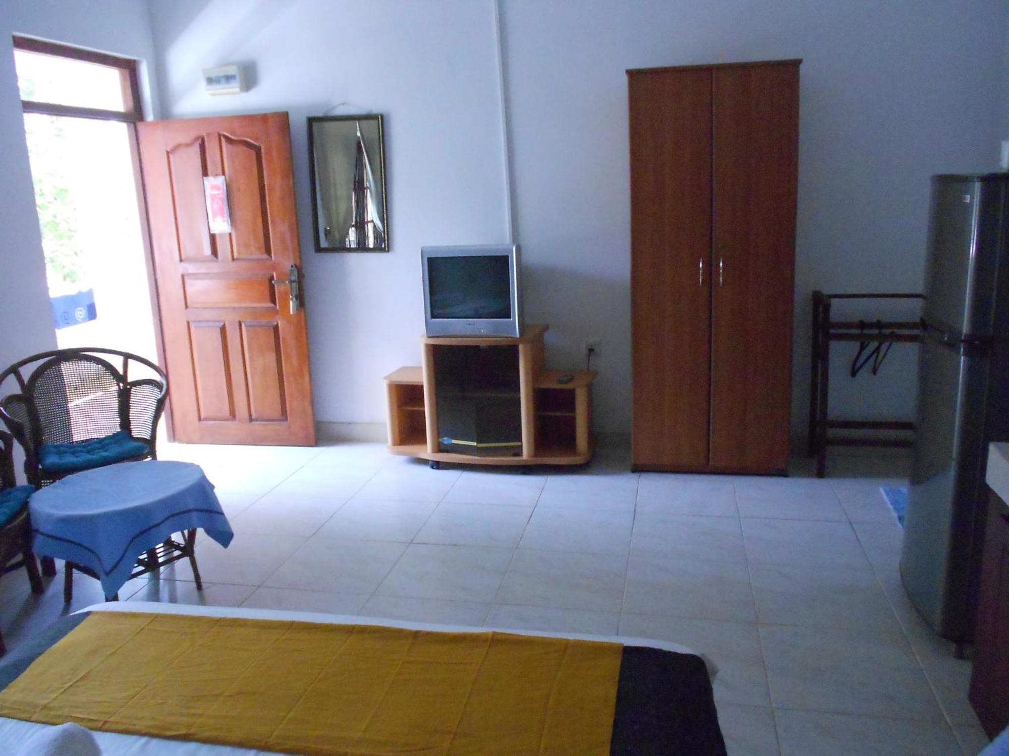 Shanith Guesthouse Negombo Exterior photo