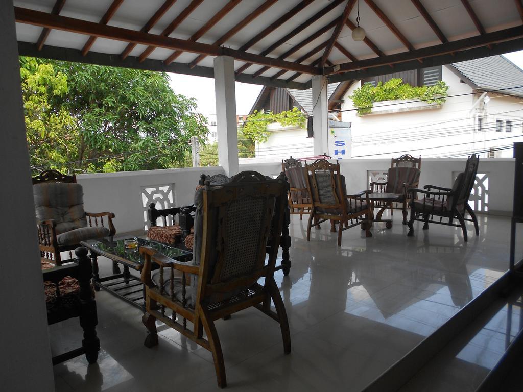 Shanith Guesthouse Negombo Exterior photo