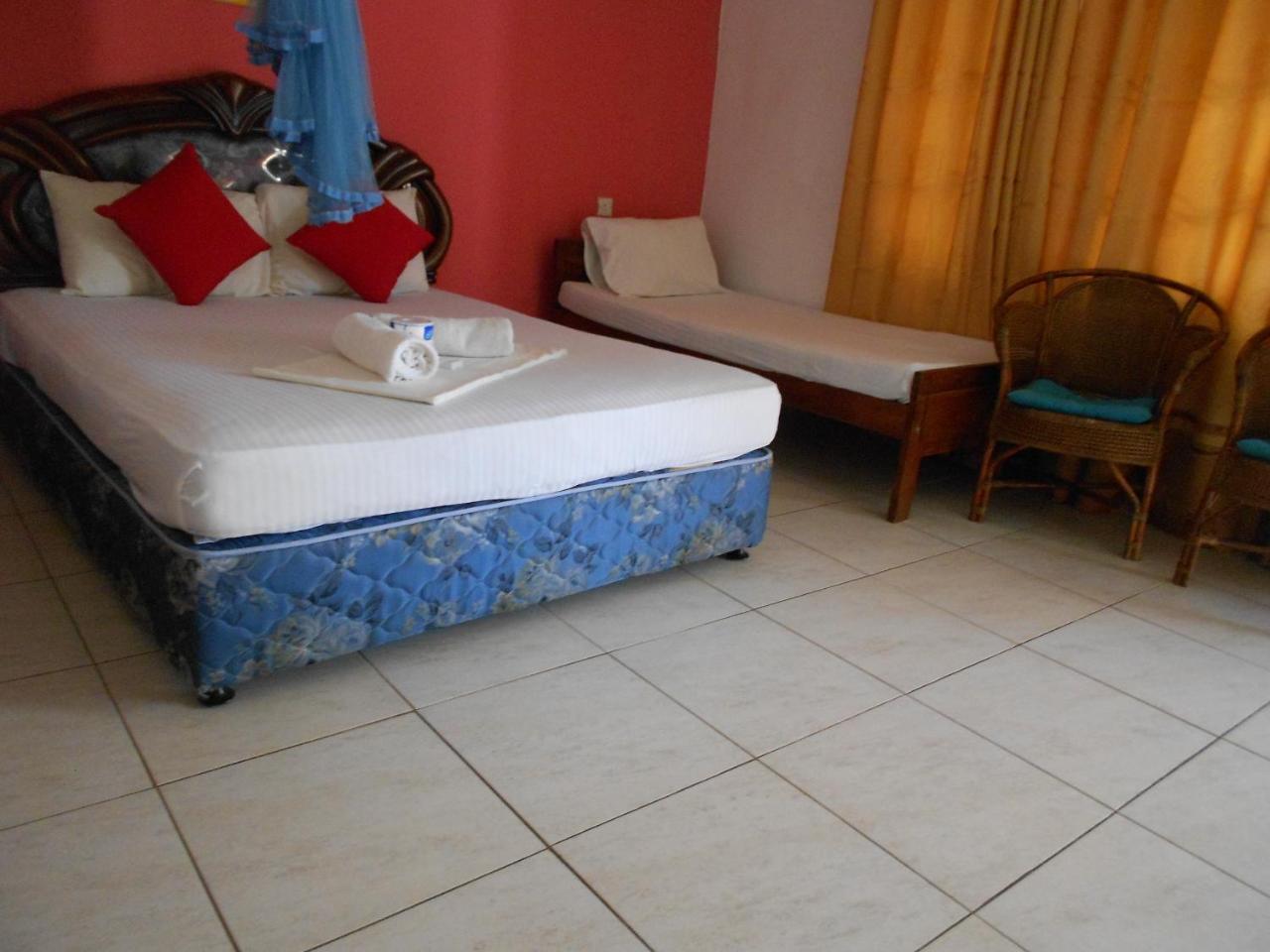 Shanith Guesthouse Negombo Exterior photo