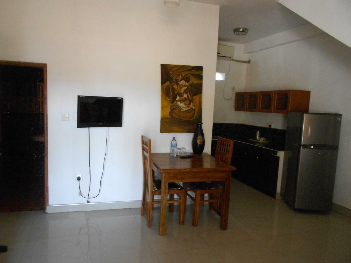 Shanith Guesthouse Negombo Exterior photo