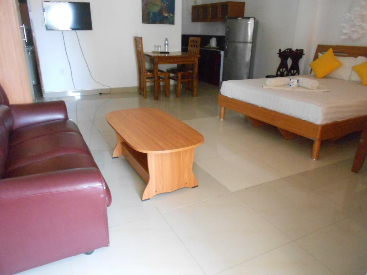 Shanith Guesthouse Negombo Exterior photo